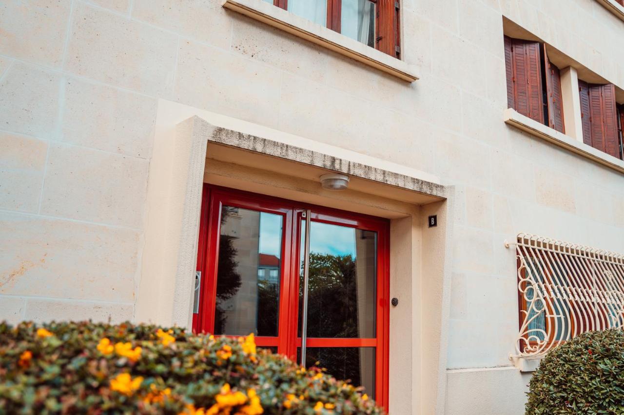 Homedesir - La Cible De Rosny Rosny-sous-Bois Exterior foto